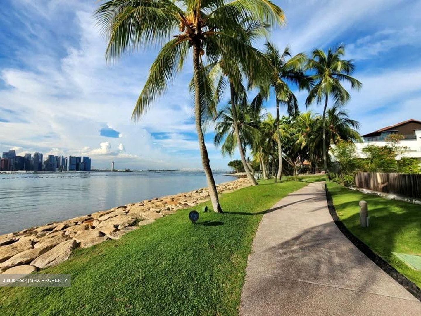 Ocean Drive (D4), Detached #612730191